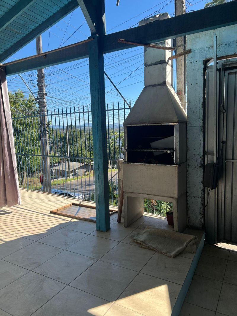 Casa com 2 quartos e 2 banheiros à venda no bairro Empresa, Taquara