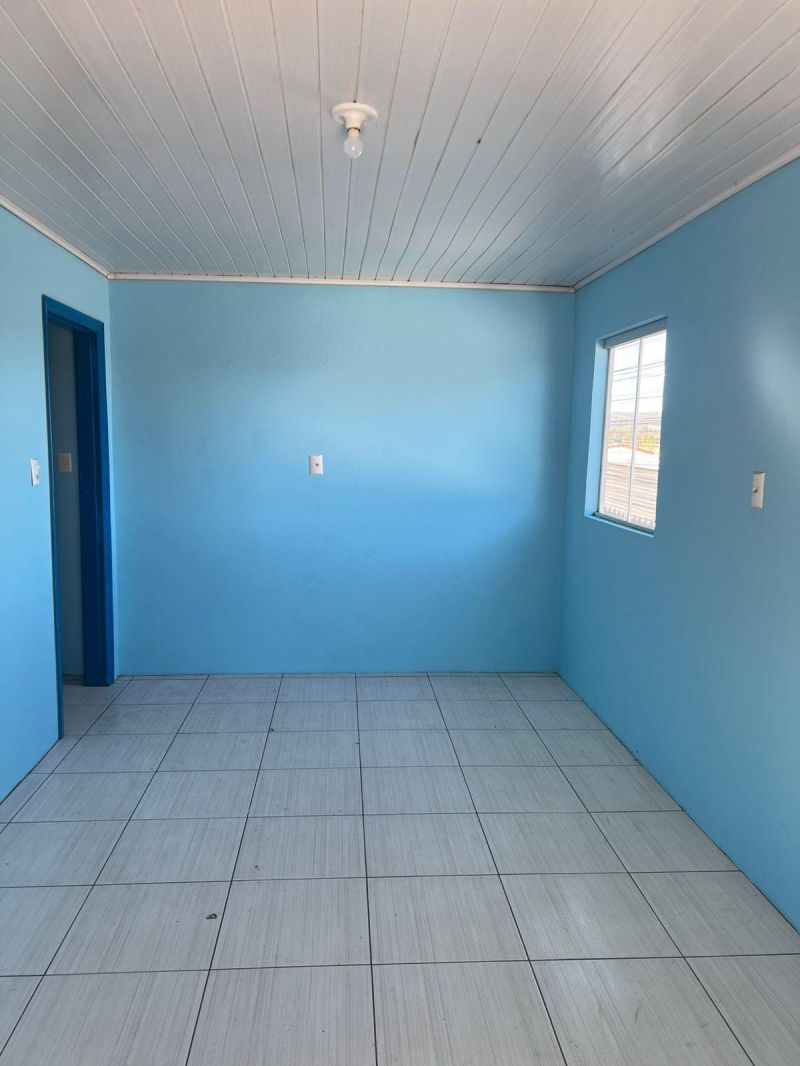 Casa com 2 quartos e 2 banheiros à venda no bairro Empresa, Taquara