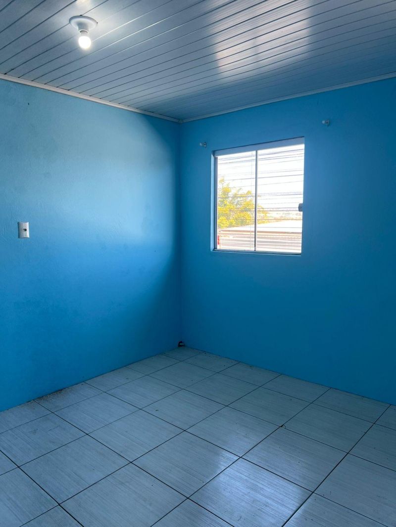 Casa com 2 quartos e 2 banheiros à venda no bairro Empresa, Taquara