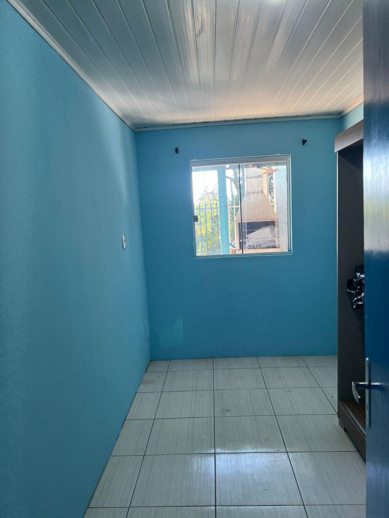 Casa com 2 quartos e 2 banheiros à venda no bairro Empresa, Taquara