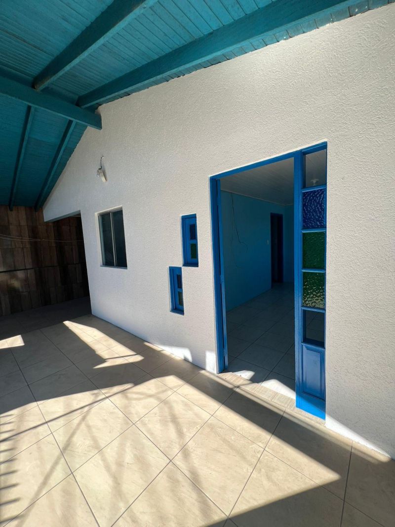Casa com 2 quartos e 2 banheiros à venda no bairro Empresa, Taquara