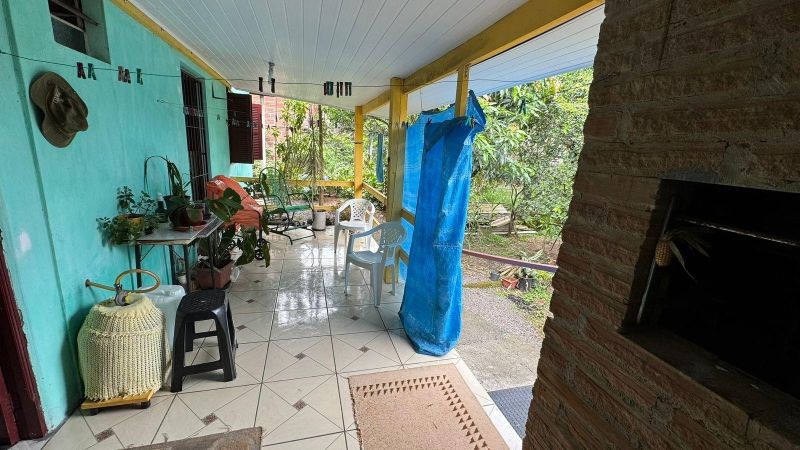 Casa com 3 quartos, 1 banheiro e 151m² à venda no bairro Empresa, Taquara