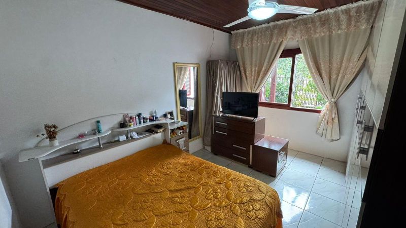 Casa com 3 quartos, 1 banheiro e 151m² à venda no bairro Empresa, Taquara