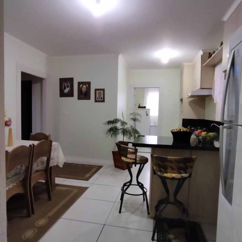Casa com 2 quartos, 1 banheiro e 99m² à venda no bairro Empresa, Taquara