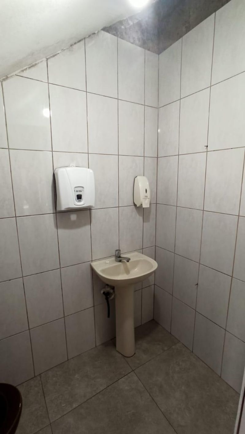 Casa com 3 quartos, 5 banheiros e 270m² à venda no bairro Empresa, Taquara