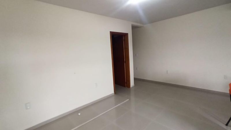 Casa com 3 quartos, 5 banheiros e 270m² à venda no bairro Empresa, Taquara