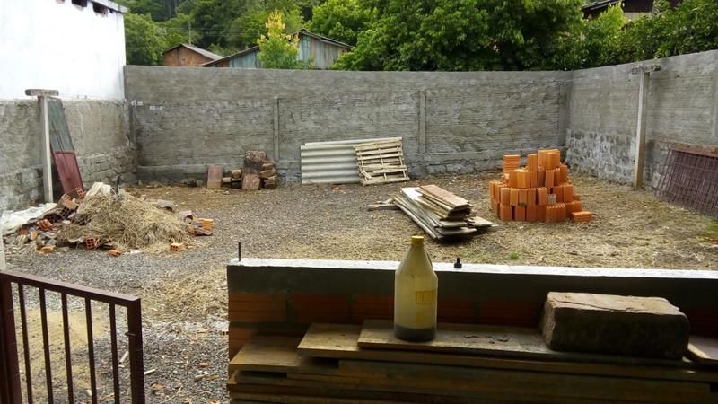 Prédio em Afonso Feiten bairro Alvorada