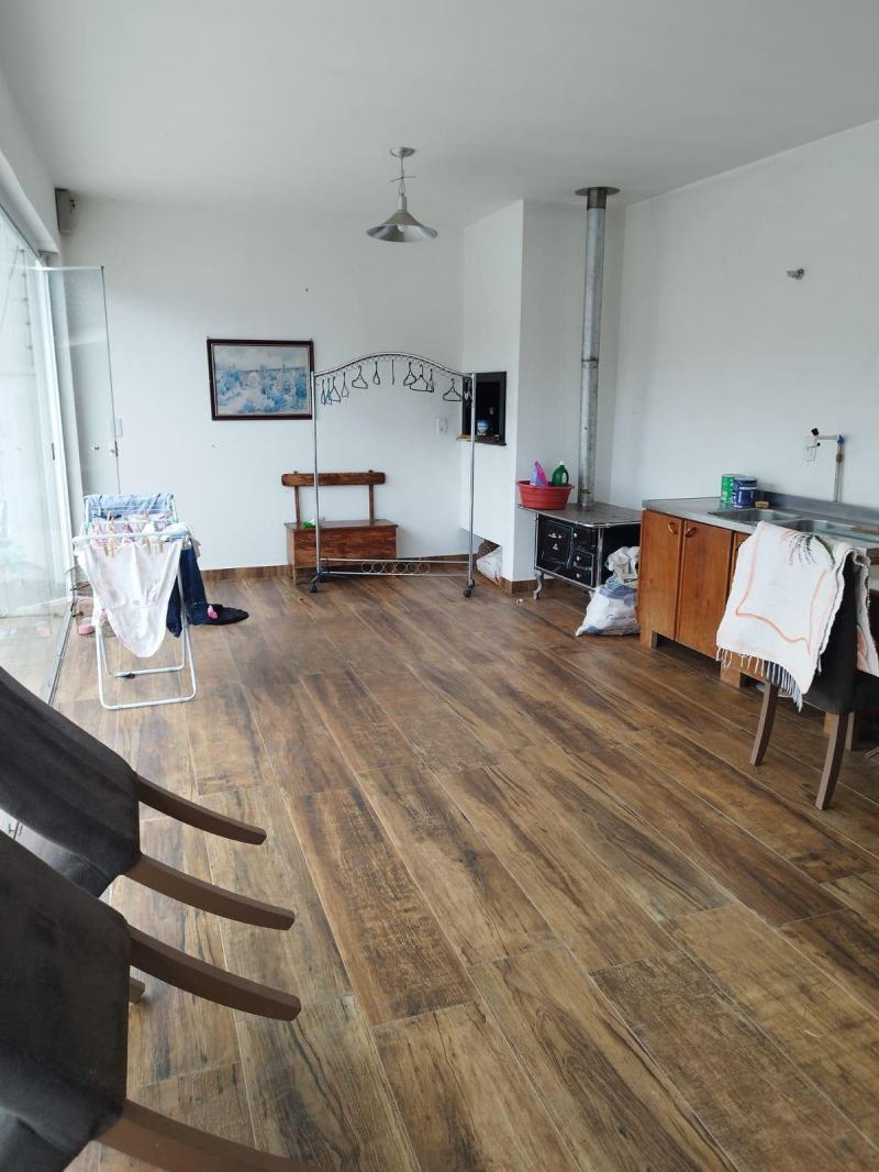 Casa com 3 quartos, 3 banheiros e 165m² à venda no bairro Empresa, Taquara