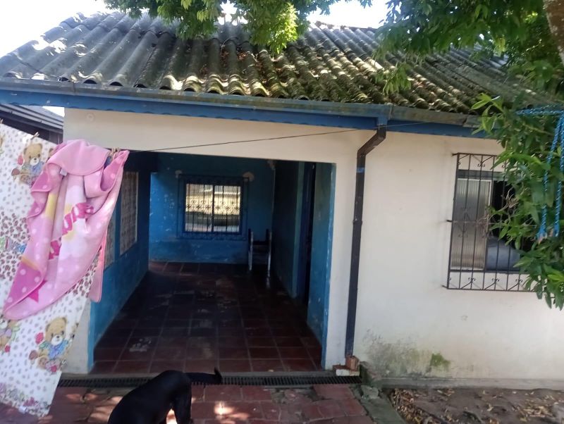 Casa com 4 quartos, 2 banheiros e 150m² à venda no bairro Empresa, Taquara