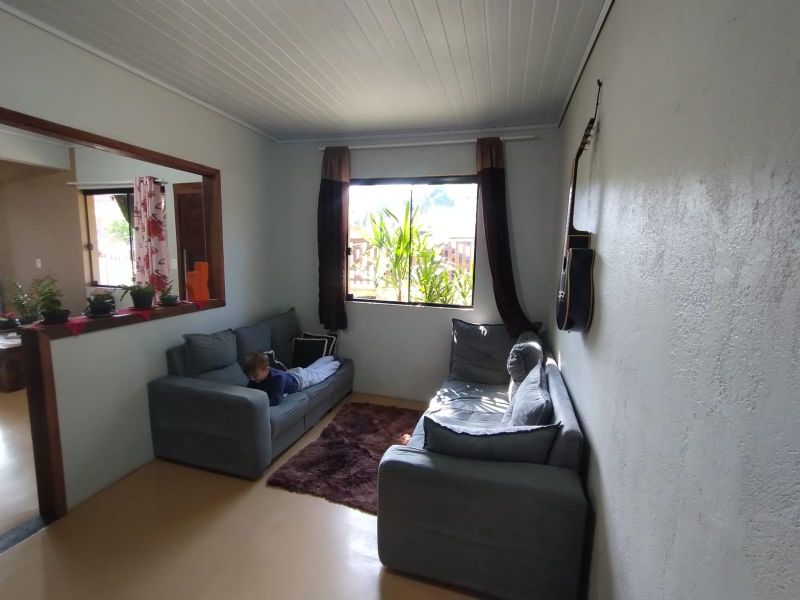 Casa com 3 quartos e 1 banheiro à venda no bairro Empresa, Taquara