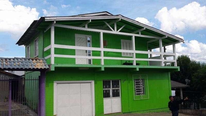 Casa com 4 quartos, 2 banheiros e 150m² à venda no bairro Empresa, Taquara