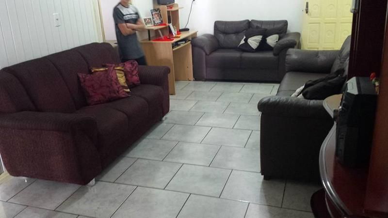 Casa com 4 quartos, 2 banheiros e 150m² à venda no bairro Empresa, Taquara