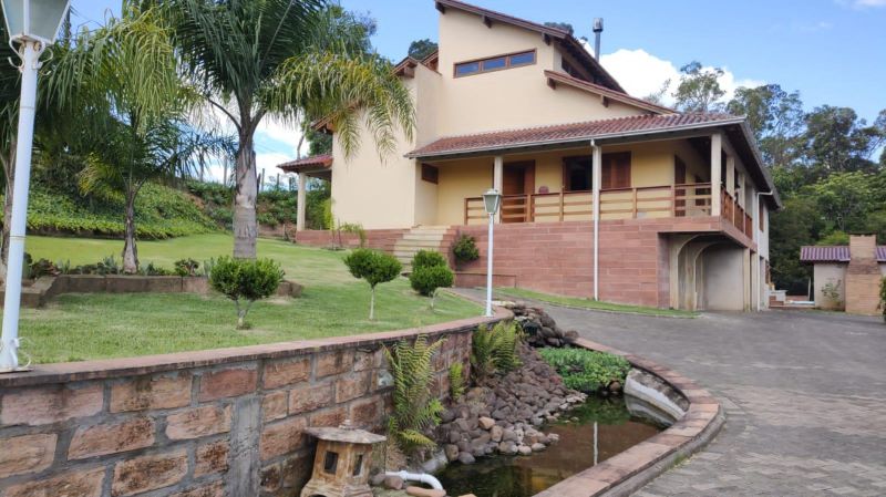 Sítio com 3 quartos, 3 banheiros e 425m² à venda no bairro Fazenda Fialho, Taquara