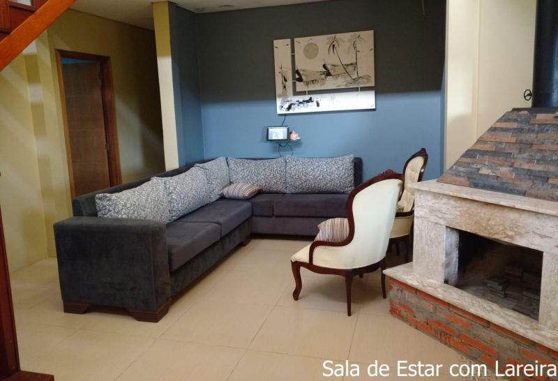 Sítio com 3 quartos, 3 banheiros e 425m² à venda no bairro Fazenda Fialho, Taquara