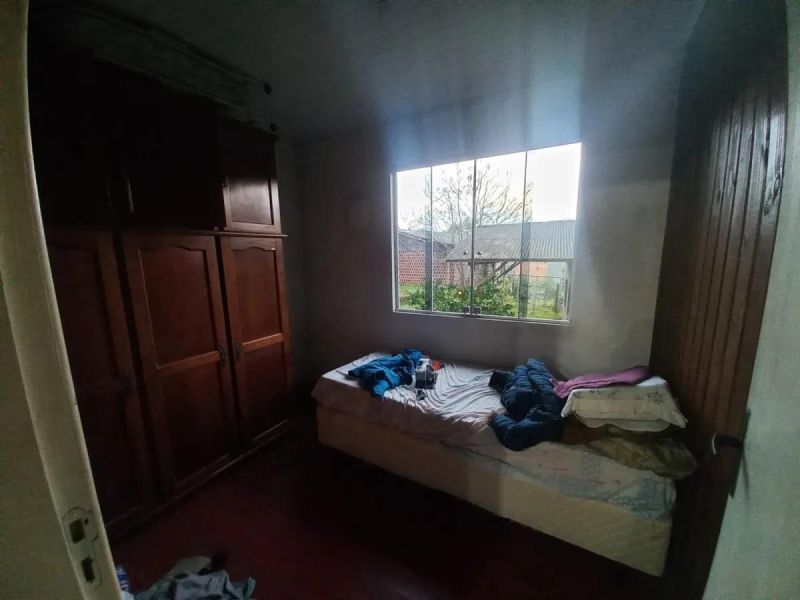 Pavilhao com 3 quartos, 2 banheiros e 400m² à venda no bairro Fazenda Fialho, Taquara