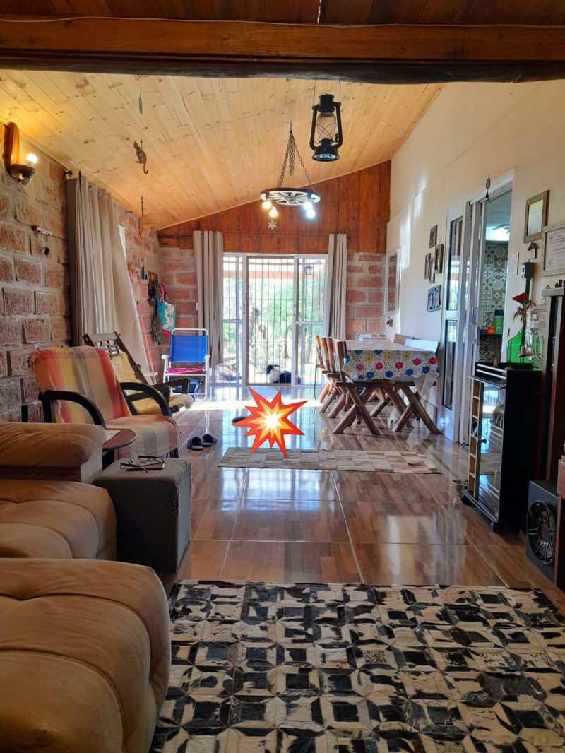 Sítio com 1 quarto, 2 banheiros e 114m² à venda no bairro Fazenda Fialho, Taquara