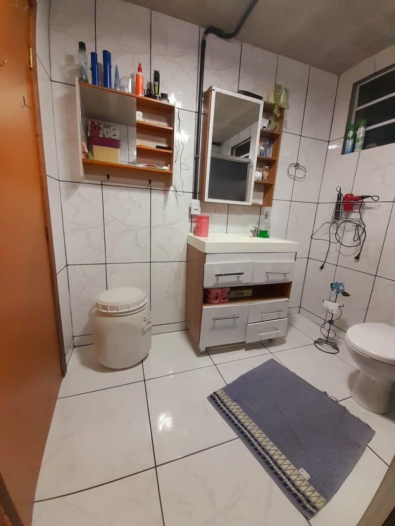 Sítio com 1 quarto, 2 banheiros e 114m² à venda no bairro Fazenda Fialho, Taquara
