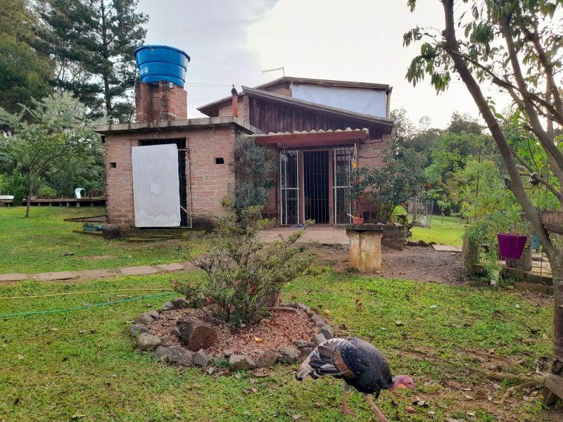 Sítio com 1 quarto, 2 banheiros e 114m² à venda no bairro Fazenda Fialho, Taquara