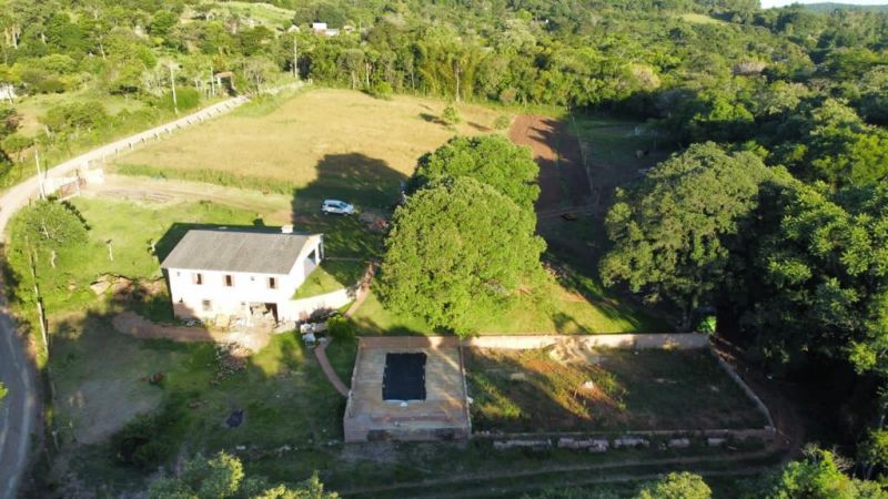Sítio com 2 quartos, 1 banheiro e 180m² à venda no bairro Fazenda Fialho, Taquara