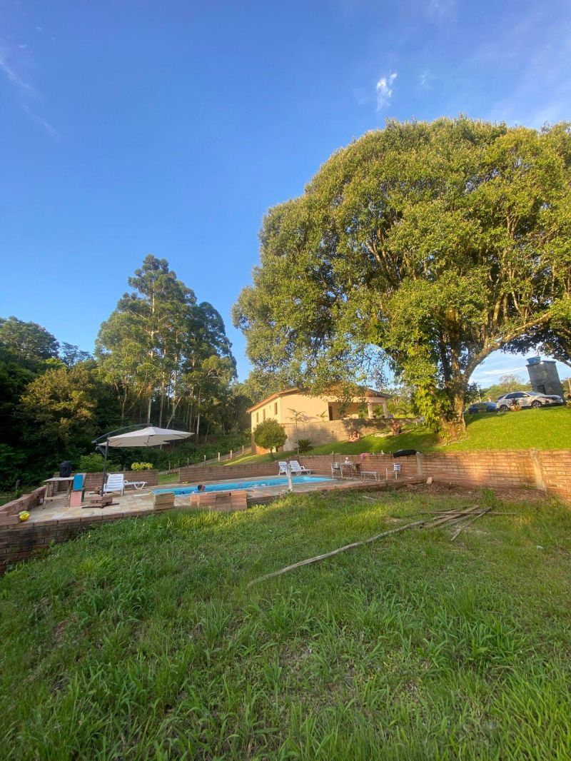 Sítio com 2 quartos, 1 banheiro e 180m² à venda no bairro Fazenda Fialho, Taquara