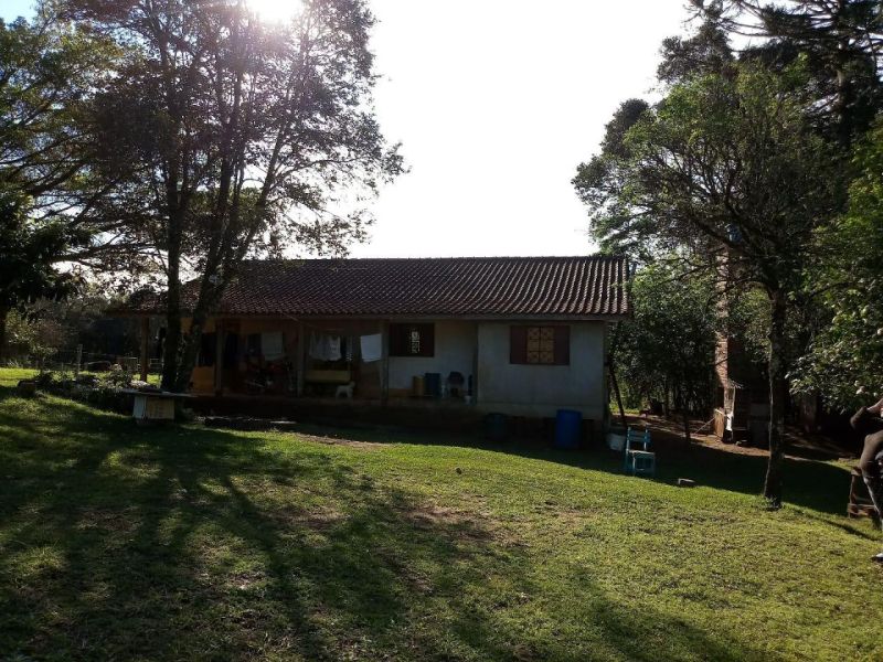 Sítio com 3 quartos, 1 banheiro e 140m² à venda no bairro Fazenda Fialho, Taquara