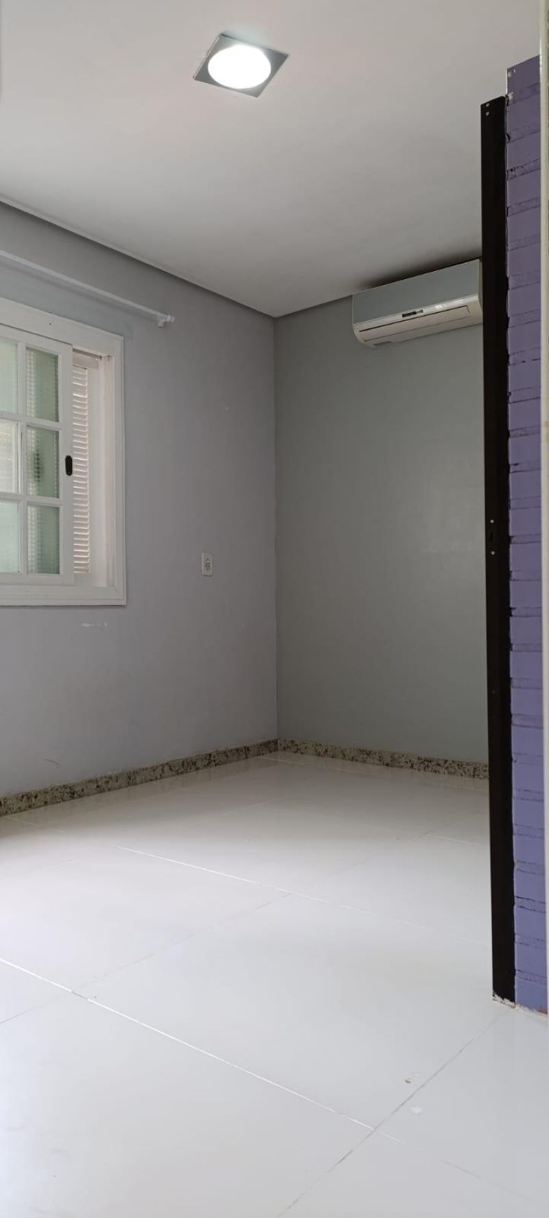 Casa com 3 quartos e 1 banheiro à venda no bairro Fazenda Fialho, Taquara
