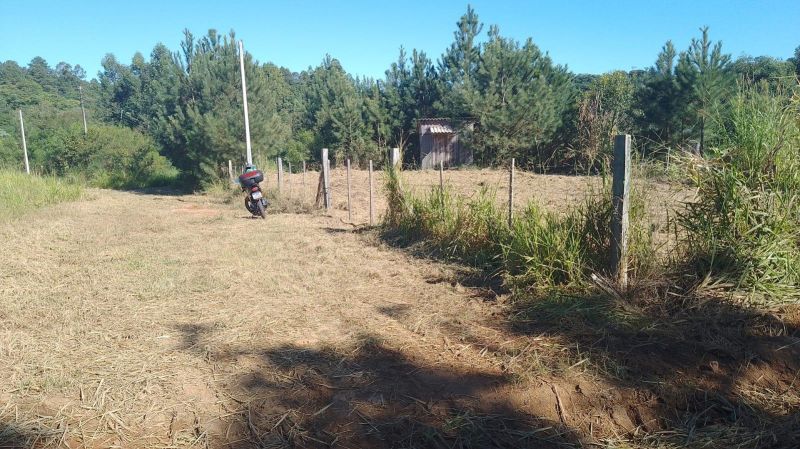 Terreno à venda no bairro Fazenda Fialho, Taquara