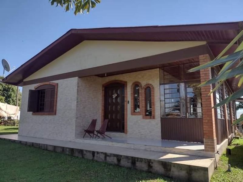 Sítio com 2 quartos, 2 banheiros e 120m² à venda no bairro Fazenda Fialho, Taquara