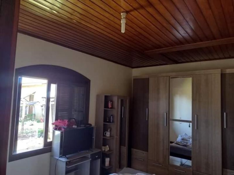 Sítio com 2 quartos, 2 banheiros e 120m² à venda no bairro Fazenda Fialho, Taquara