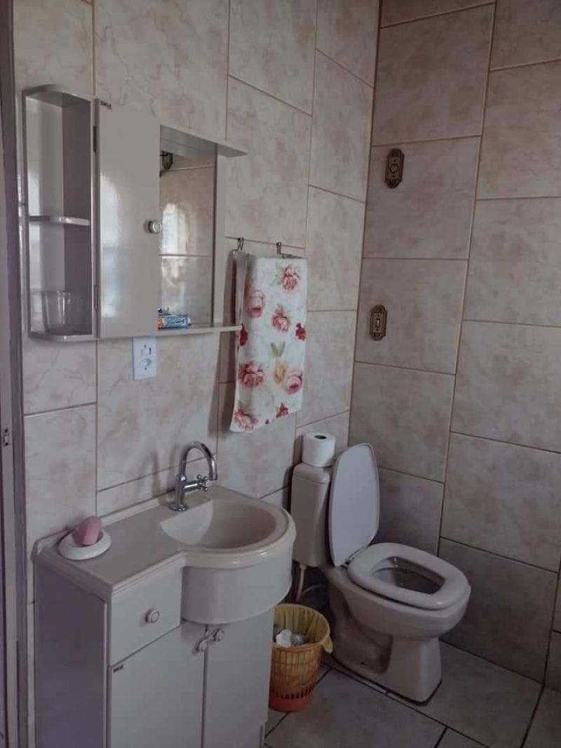 Sítio com 2 quartos, 2 banheiros e 120m² à venda no bairro Fazenda Fialho, Taquara