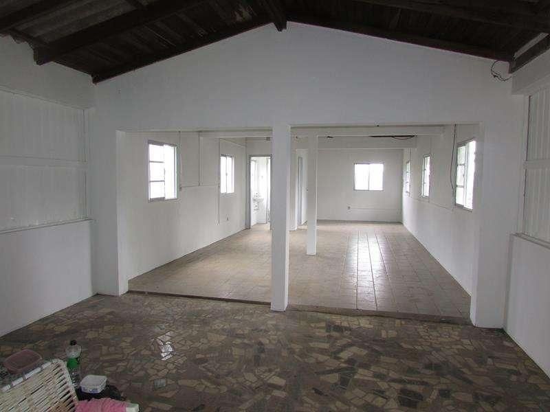 Casa com 1 quarto, 2 banheiros e 221m² à venda no bairro Fazenda Fialho, Taquara