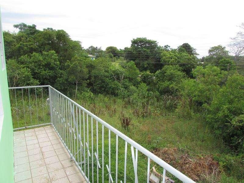 Casa com 1 quarto, 2 banheiros e 221m² à venda no bairro Fazenda Fialho, Taquara
