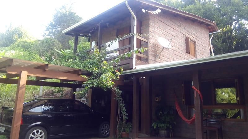 Casa com 2 quartos, 1 banheiro e 100m² à venda no bairro Fazenda Fialho, Taquara