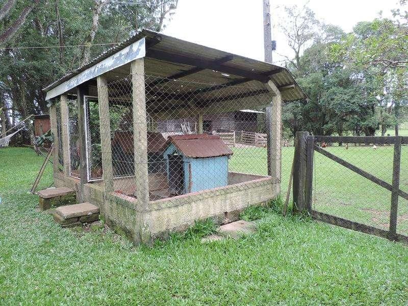 Sítio com 4 quartos e 2 banheiros à venda no bairro Fazenda Fialho, Taquara