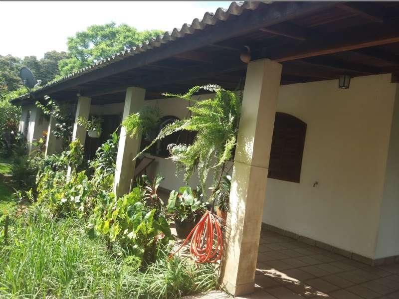 Sítio com 4 quartos e 2 banheiros à venda no bairro Fazenda Fialho, Taquara