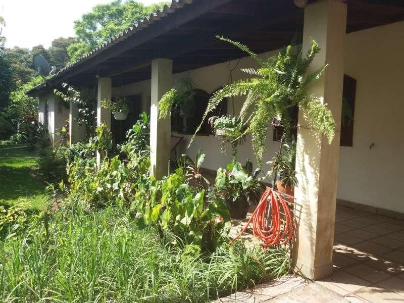Sítio com 4 quartos e 2 banheiros à venda no bairro Fazenda Fialho, Taquara