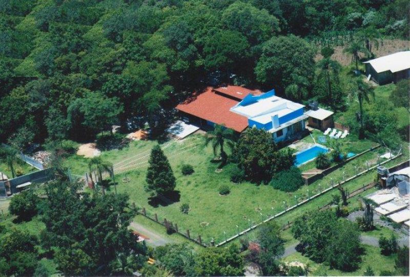 Sítio com 3 quartos, 2 banheiros e 200m² à venda no bairro Fazenda Fialho, Taquara