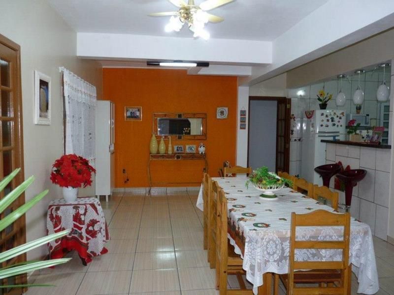 Sítio com 3 quartos, 2 banheiros e 200m² à venda no bairro Fazenda Fialho, Taquara
