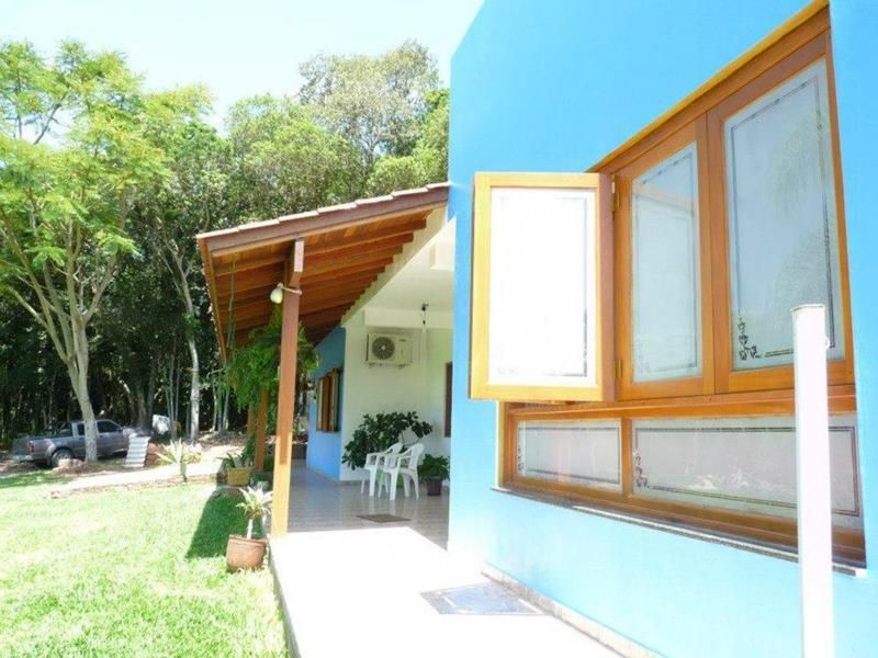 Sítio com 3 quartos, 2 banheiros e 200m² à venda no bairro Fazenda Fialho, Taquara