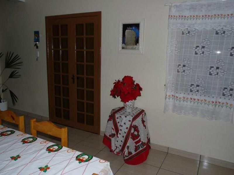 Sítio com 3 quartos, 2 banheiros e 200m² à venda no bairro Fazenda Fialho, Taquara