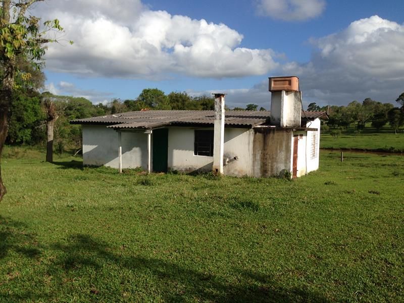 Sítio com 2 quartos e 2 banheiros à venda no bairro Fazenda Fialho, Taquara
