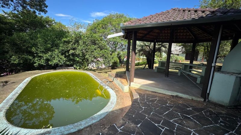 Casa com 3 quartos, 3 banheiros e 296m² à venda no bairro Morro do Leoncio, Taquara
