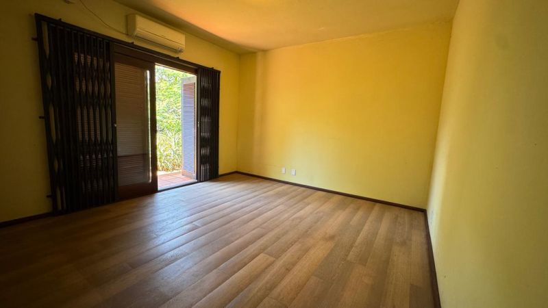 Casa com 3 quartos, 3 banheiros e 296m² à venda no bairro Morro do Leoncio, Taquara