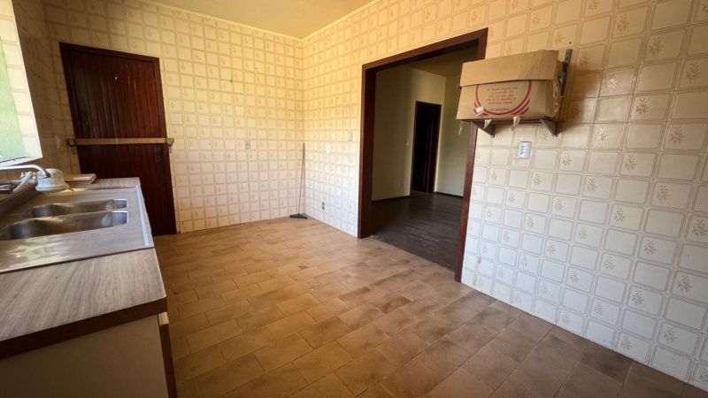 Casa com 3 quartos, 3 banheiros e 296m² à venda no bairro Morro do Leoncio, Taquara