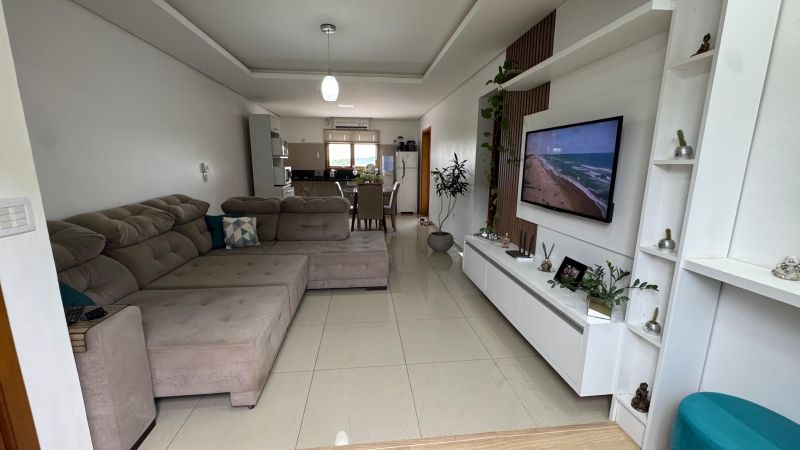 Casa com 2 quartos, 3 banheiros e 235m² à venda no bairro Morro do Leoncio, Taquara
