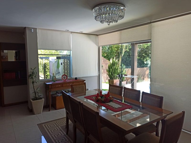 Casa com 2 quartos, 4 banheiros e 302m² à venda no bairro Morro do Leoncio, Taquara