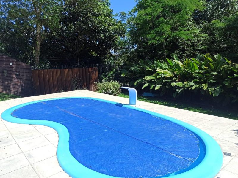 Casa com 2 quartos, 4 banheiros e 302m² à venda no bairro Morro do Leoncio, Taquara