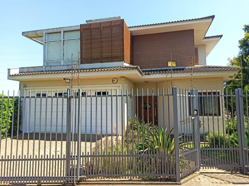 Casa com 2 quartos, 4 banheiros e 302m² à venda no bairro Morro do Leoncio, Taquara