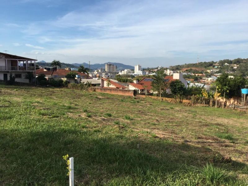 Terreno à venda