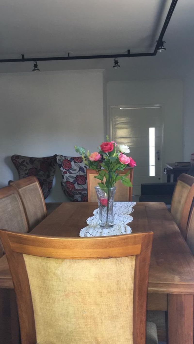 Casa com 3 quartos, 2 banheiros e 130m² à venda no bairro Morro do Leoncio, Taquara